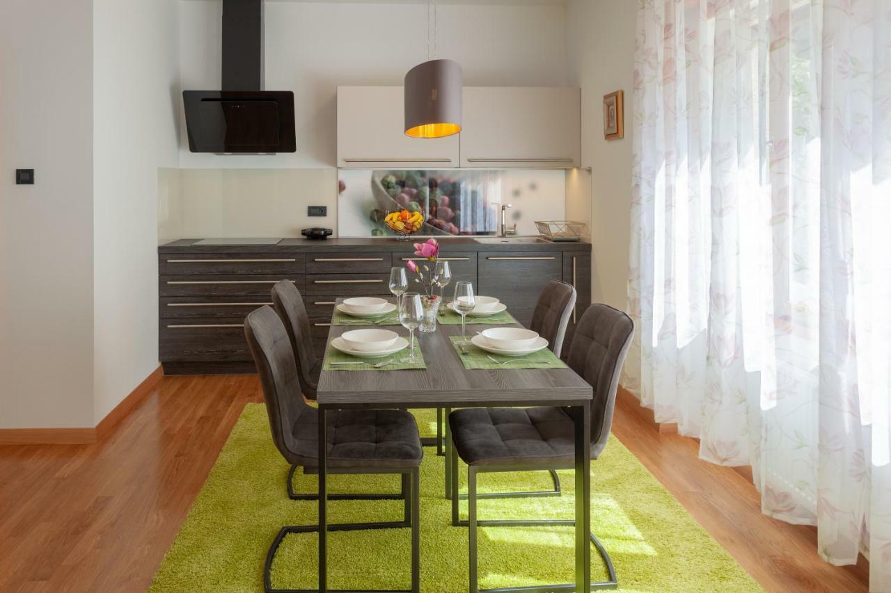 Magnolia Apartment